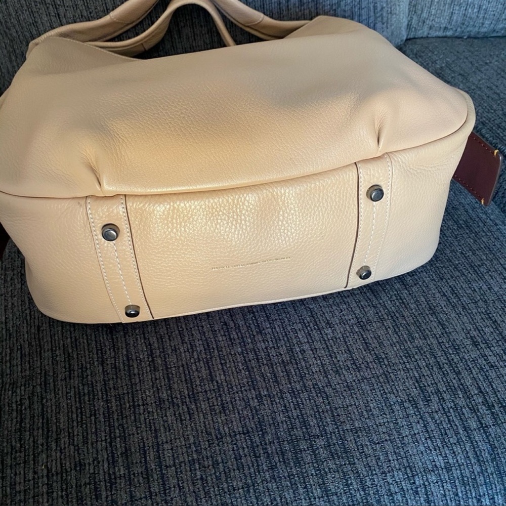 Coach Pebbled Leather Shoulder Bag in Tan with Burgundy Tag - Picture 6 of 10